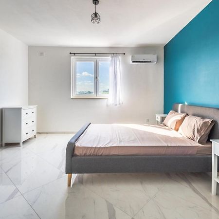 Sunset Bliss Luxury Apartment San Pawl il-Baħar Eksteriør billede